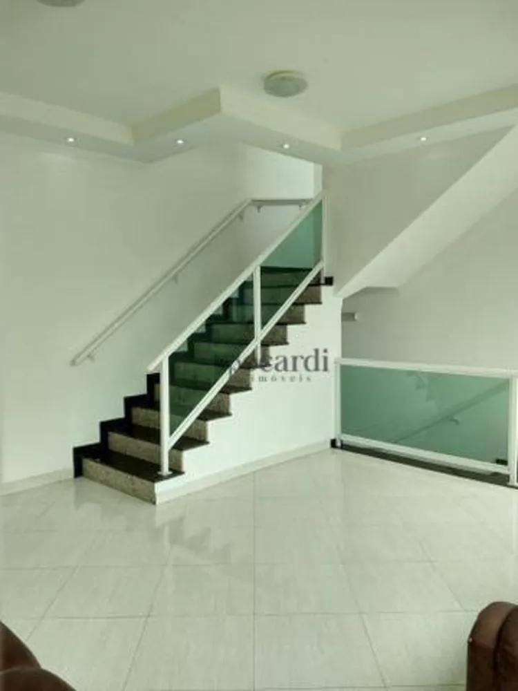 Casa, 3 quartos, 280 m² - Foto 1