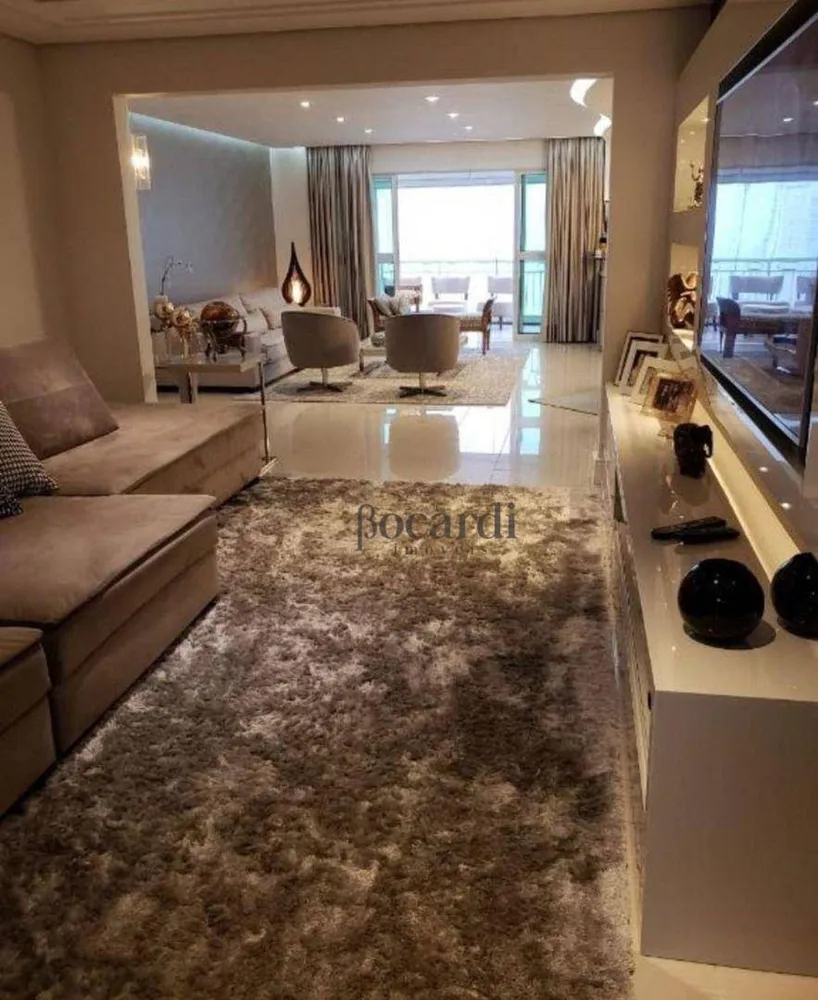 Apartamento, 3 quartos, 198 m² - Foto 4