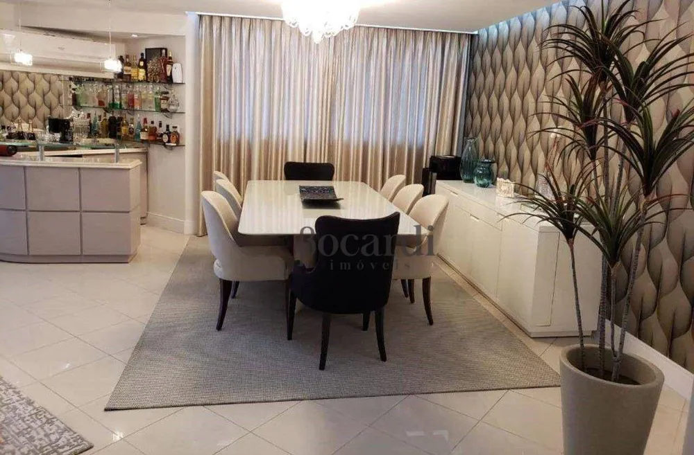 Apartamento, 3 quartos, 198 m² - Foto 3