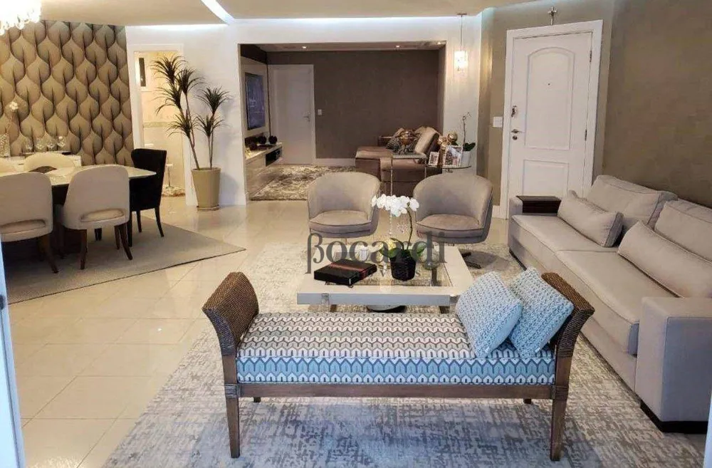 Apartamento, 3 quartos, 198 m² - Foto 2