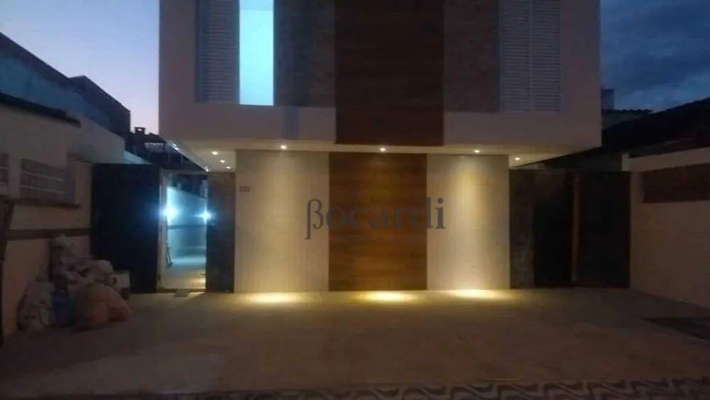 Casa, 2 quartos, 53 m² - Foto 1