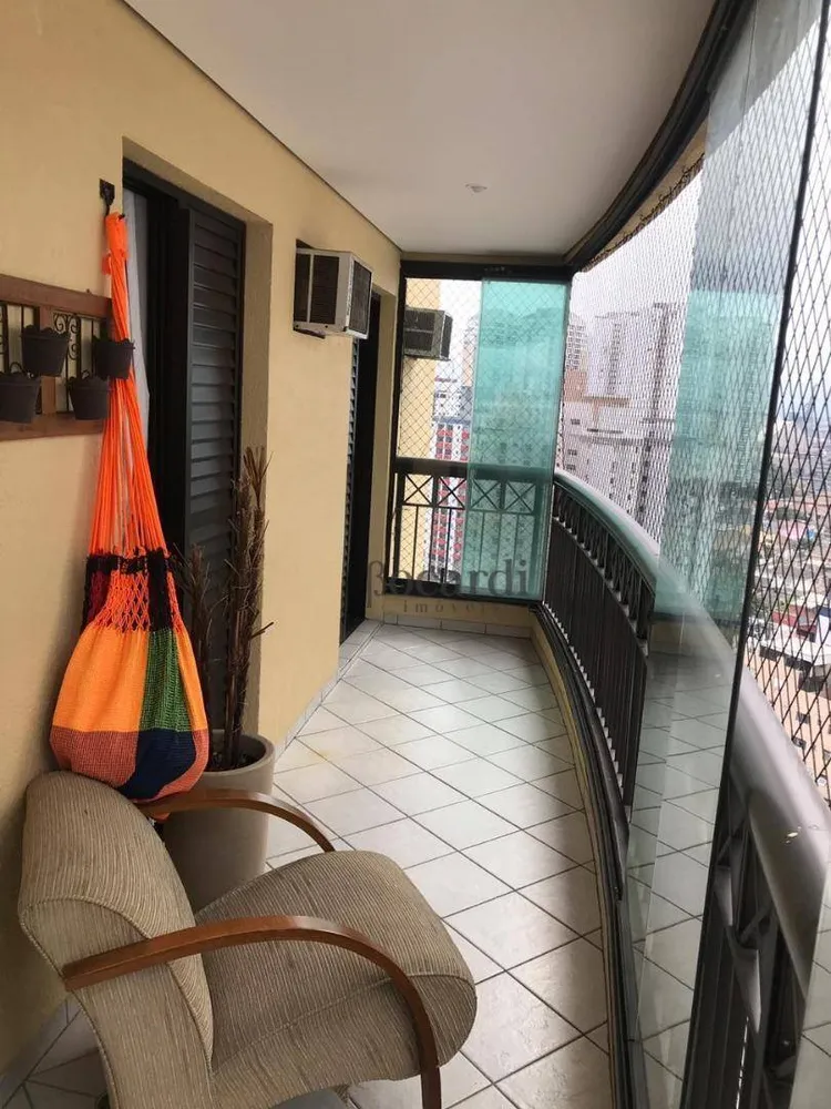 Apartamento, 3 quartos, 130 m² - Foto 1