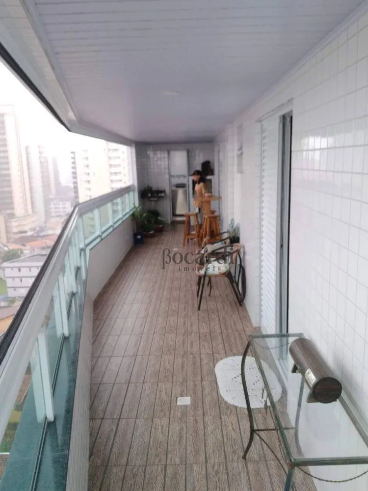 Apartamento, 3 quartos, 120 m² - Foto 1