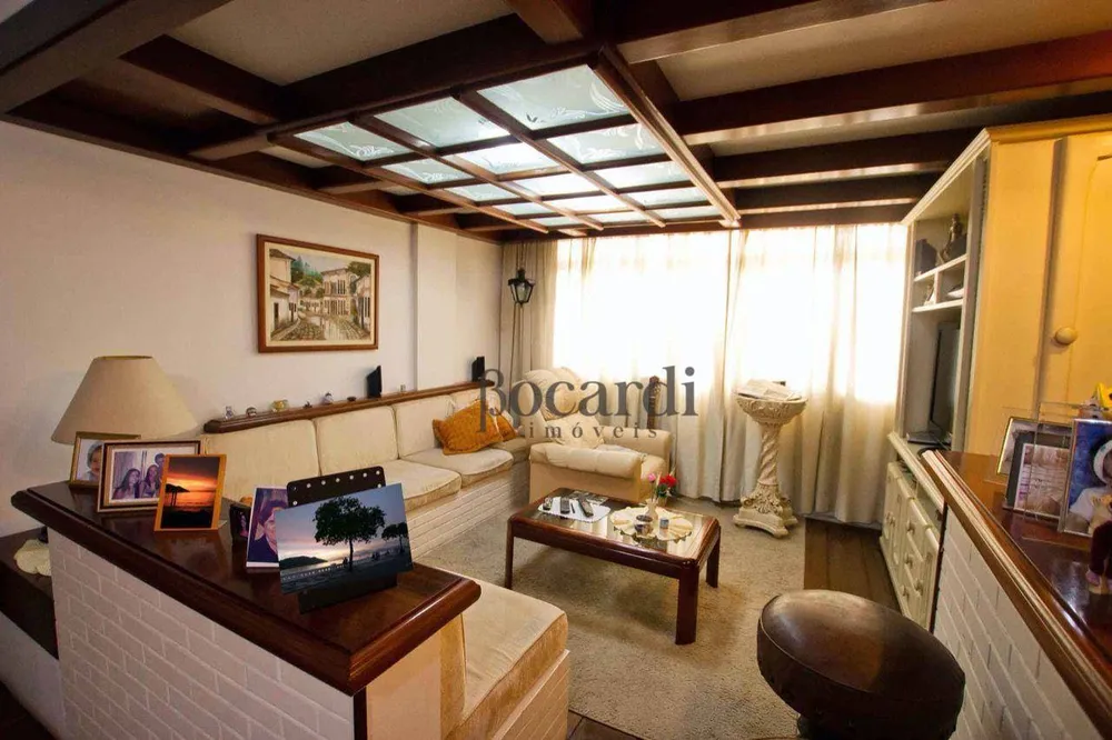 Apartamento, 3 quartos, 132 m² - Foto 1