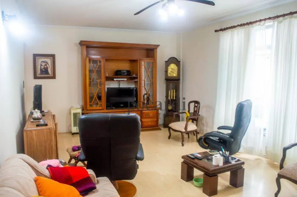Apartamento, 3 quartos, 130 m² - Foto 1