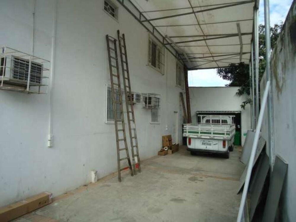 Casa à venda com 1 quarto, 430m² - Foto 15