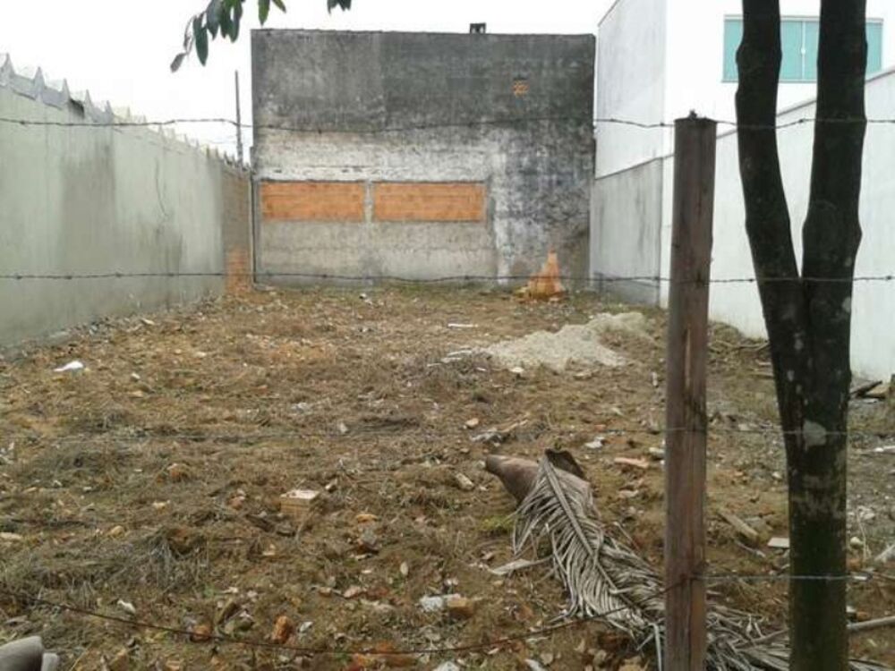 Terreno, 240 m² - Foto 1