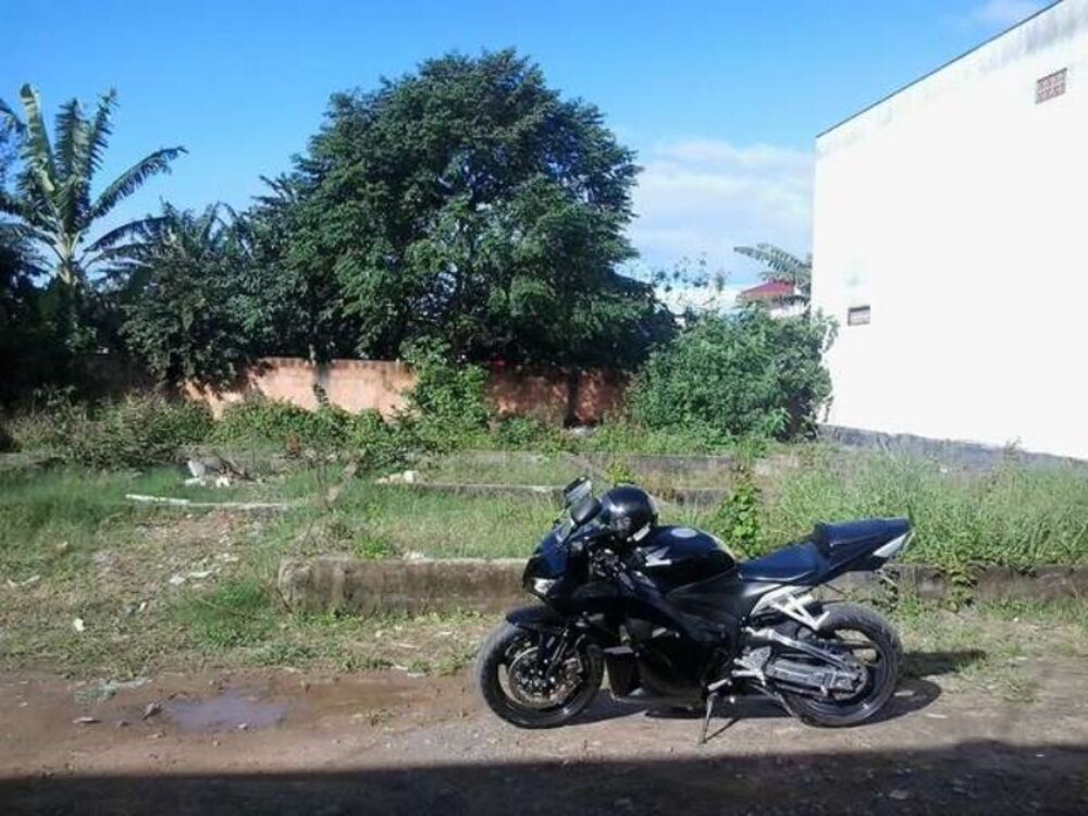 Terreno à venda, 300m² - Foto 1