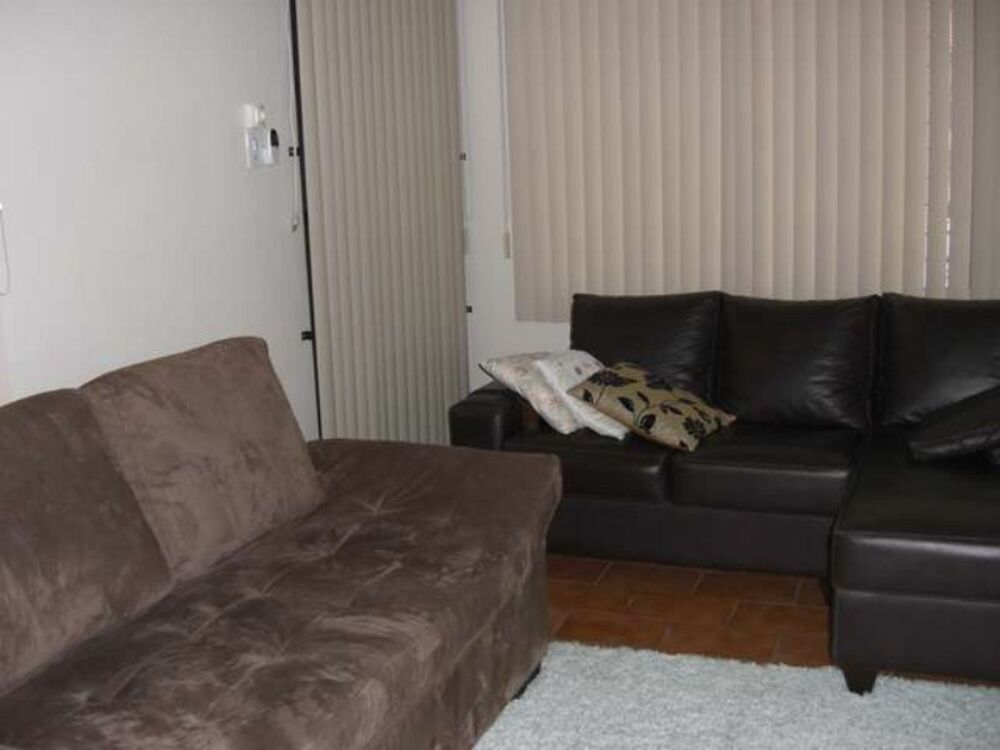Casa à venda com 2 quartos, 292m² - Foto 1