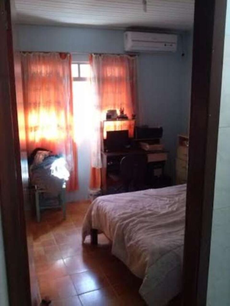 Casa à venda com 4 quartos, 270m² - Foto 7