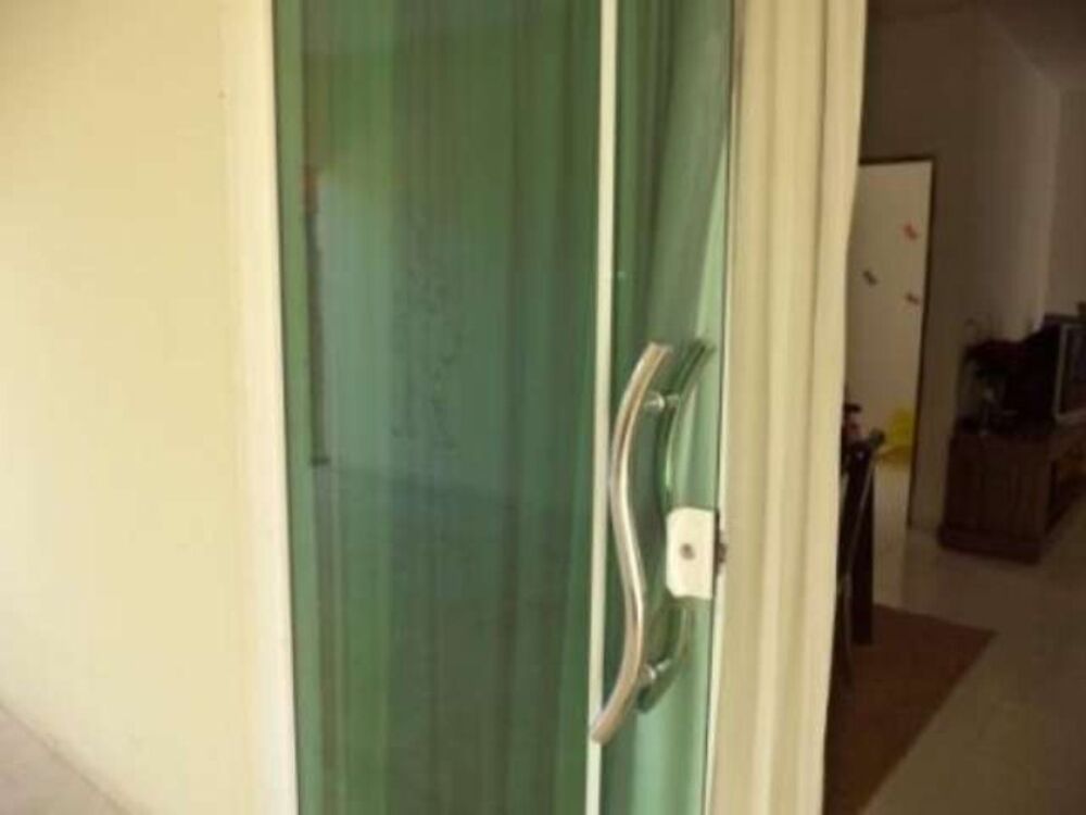Casa à venda com 6 quartos, 220m² - Foto 11