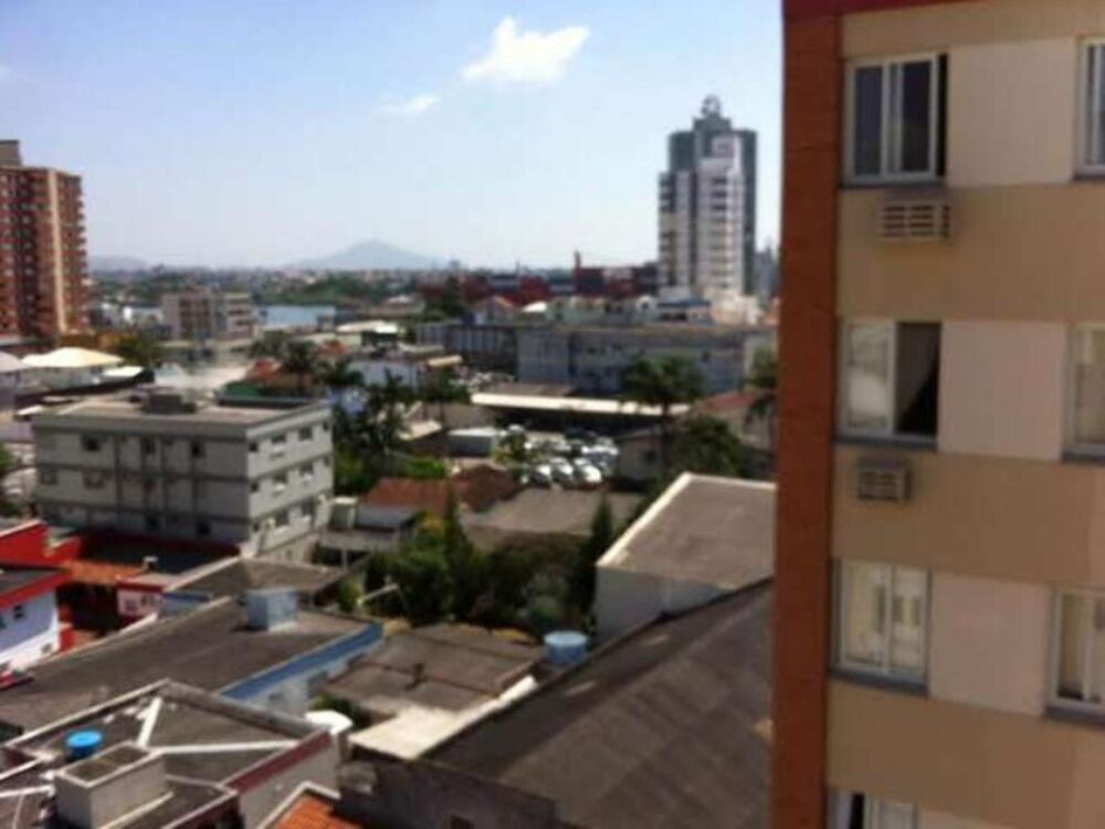 Apartamento à venda com 3 quartos, 145m² - Foto 4