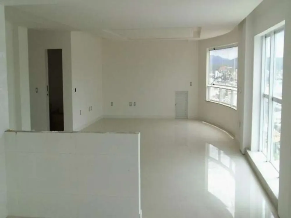 Apartamento, 4 quartos, 212 m² - Foto 4