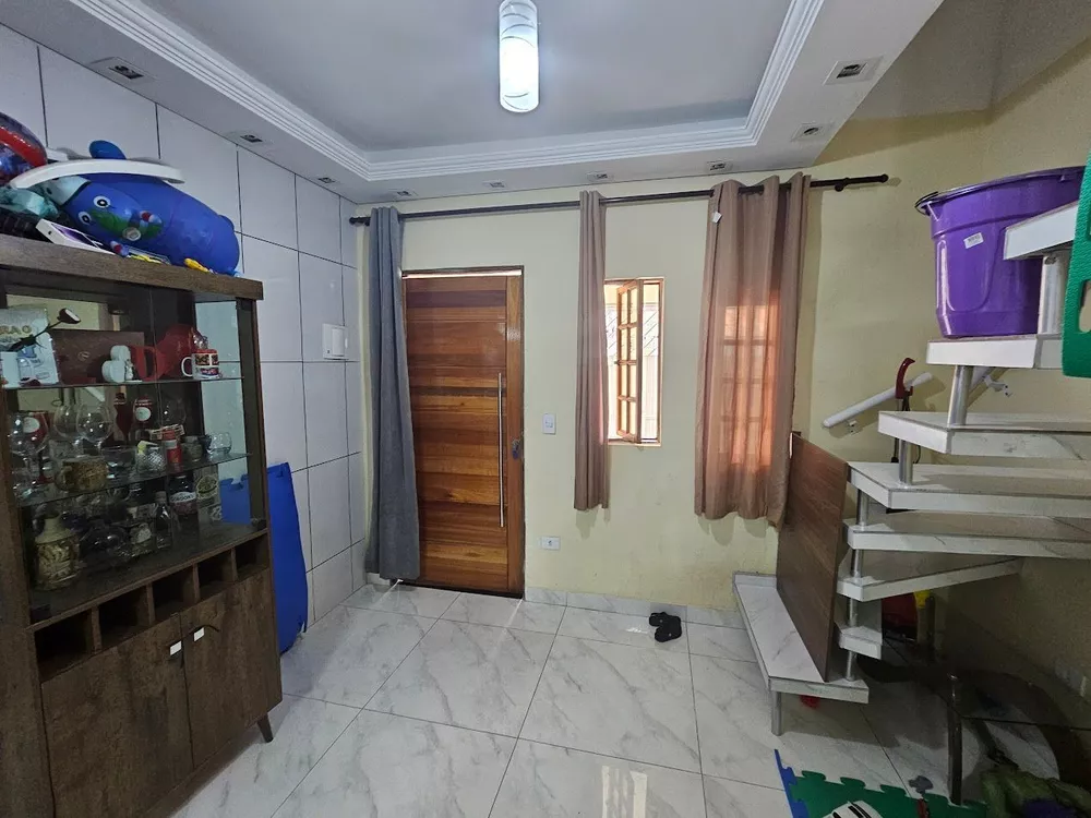 Sobrado à venda com 3 quartos, 90m² - Foto 1