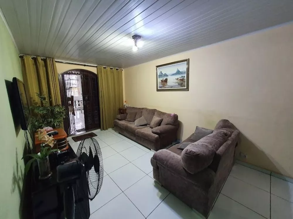 Sobrado à venda com 4 quartos, 190m² - Foto 2