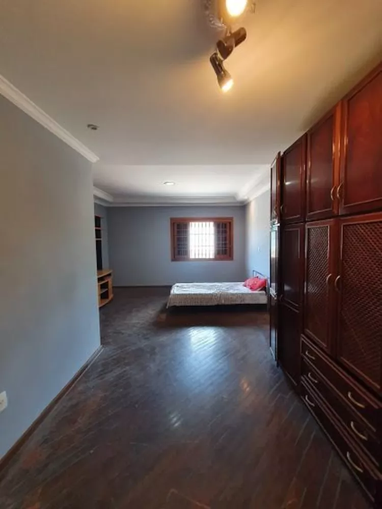 Sobrado à venda com 4 quartos, 380m² - Foto 14