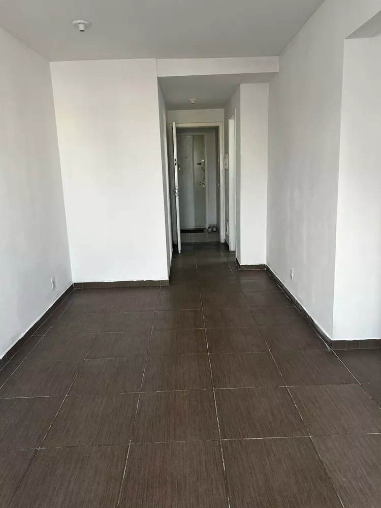 Apartamento à venda com 2 quartos, 50m² - Foto 3