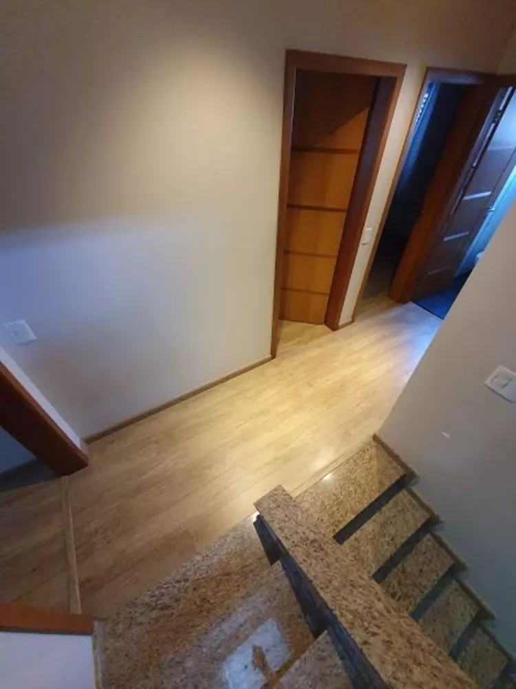 Sobrado à venda com 6 quartos, 300m² - Foto 10