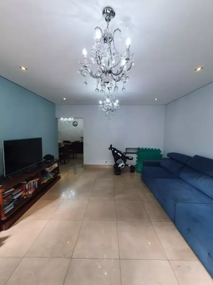 Sobrado à venda com 6 quartos, 300m² - Foto 6