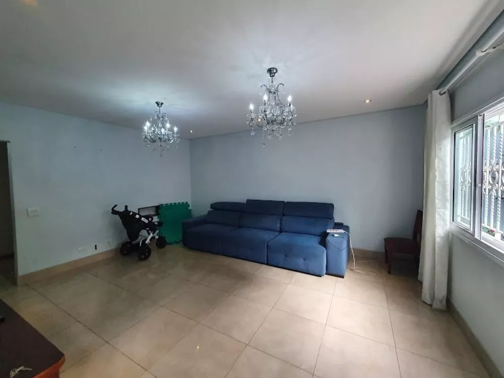 Sobrado à venda com 6 quartos, 300m² - Foto 9