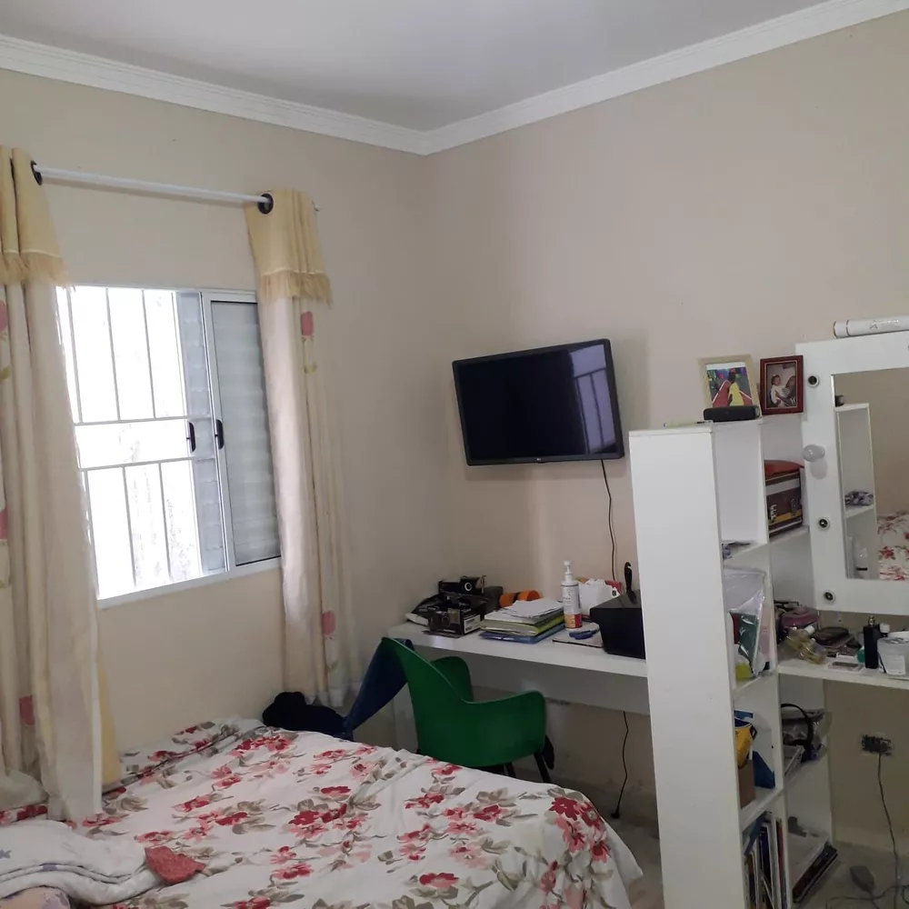 Casa à venda com 2 quartos, 90m² - Foto 4