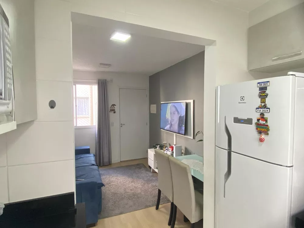 Apartamento à venda com 2 quartos, 37m² - Foto 11