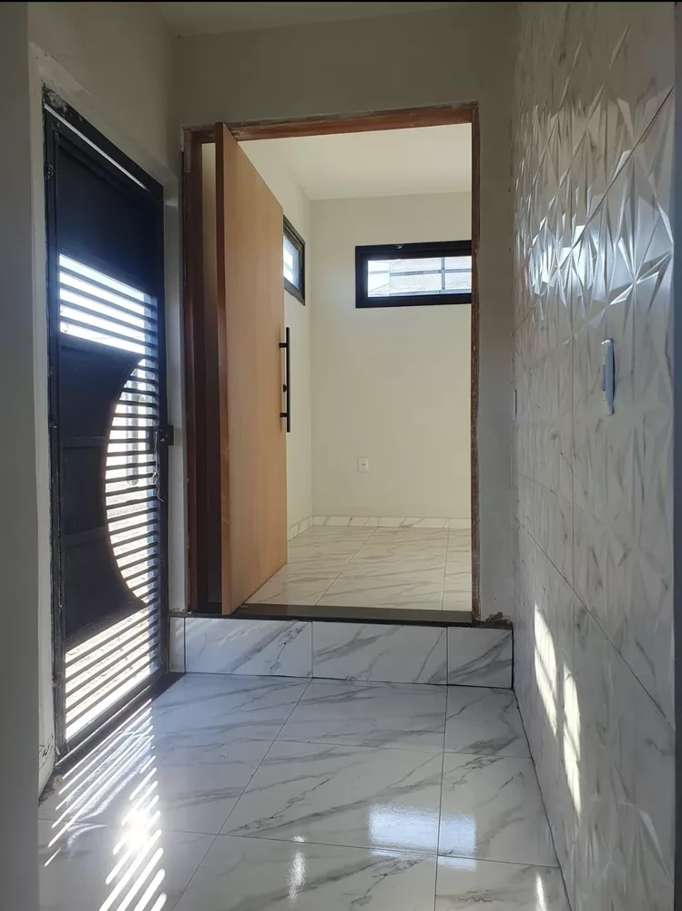 Sobrado à venda com 3 quartos, 1m² - Foto 4