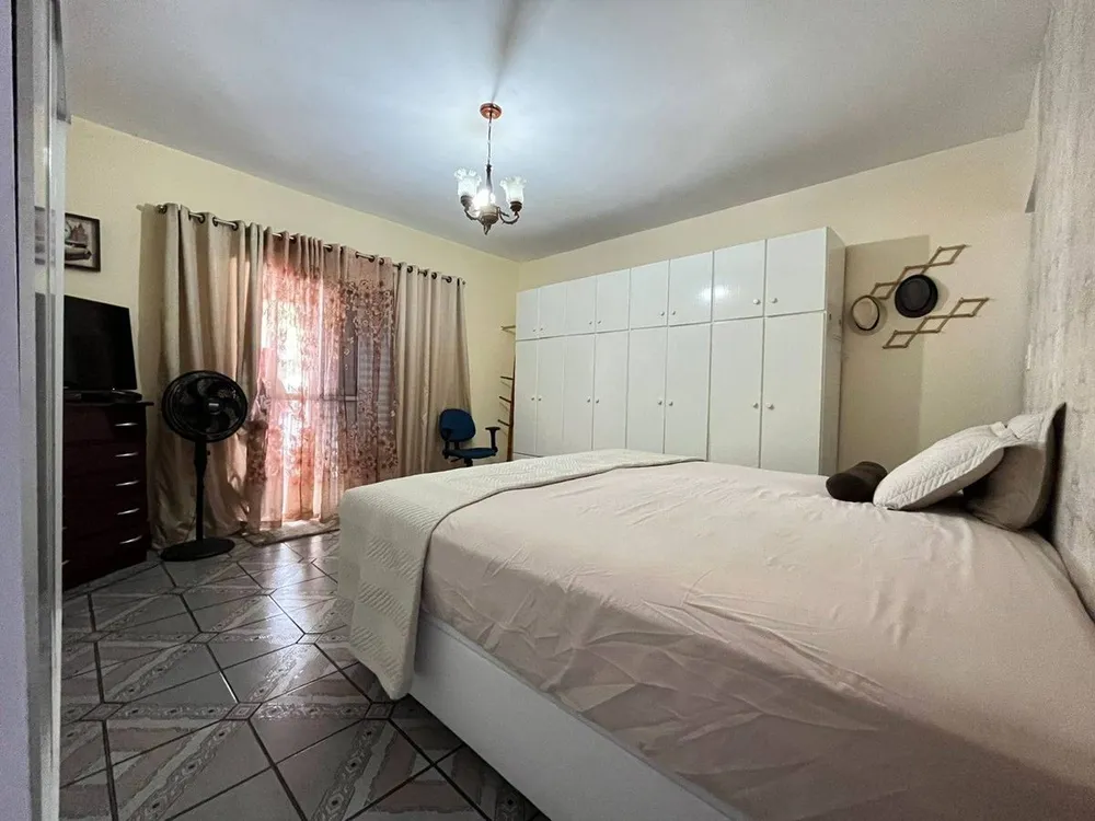 Sobrado, 3 quartos, 342 m² - Foto 4