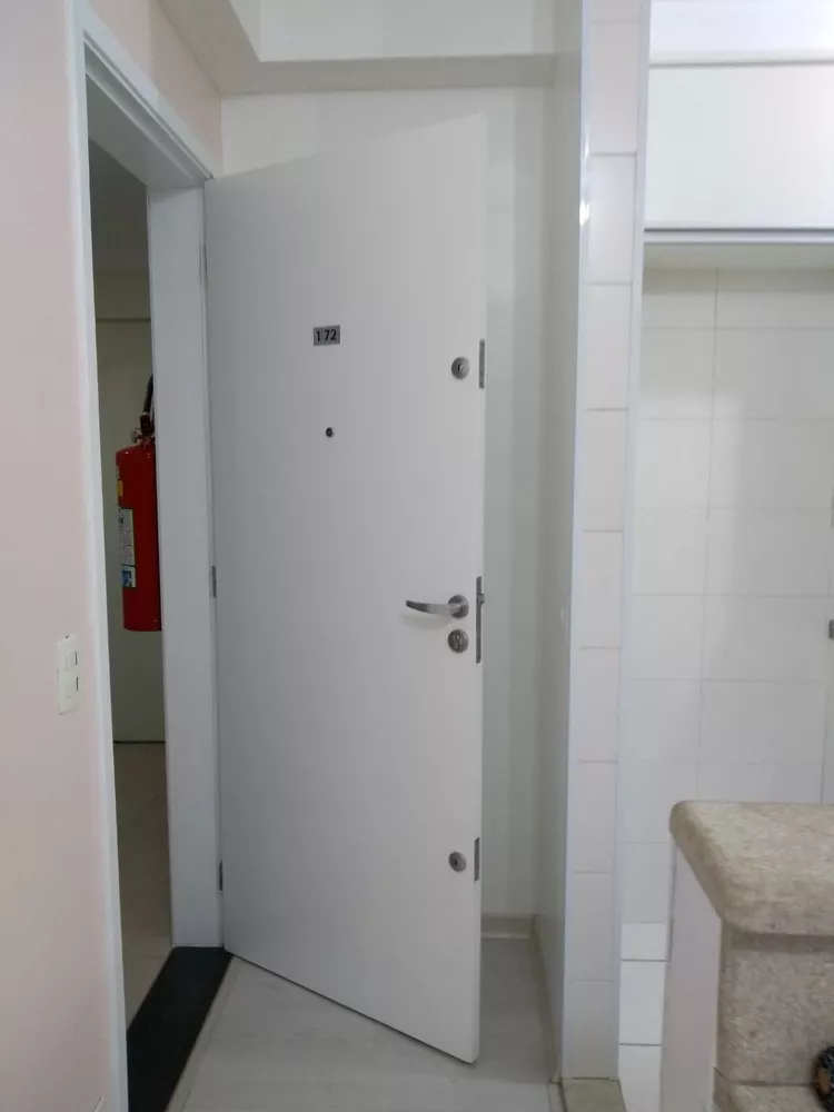 Apartamento à venda com 2 quartos, 47m² - Foto 3