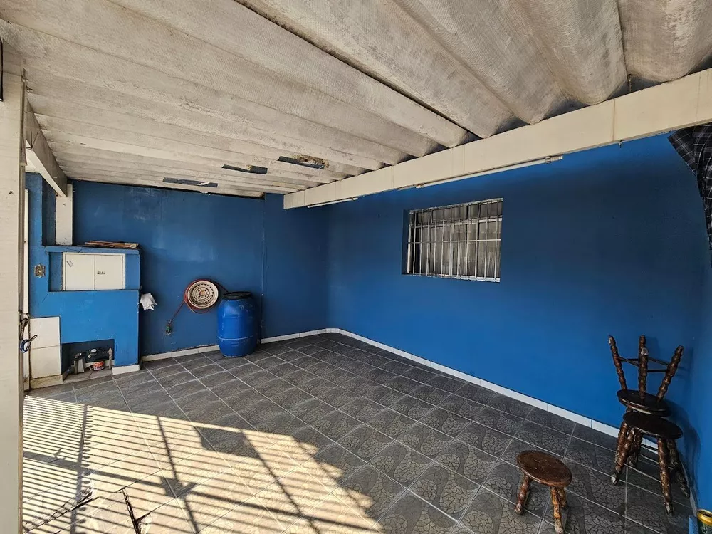 Sobrado à venda com 2 quartos, 76m² - Foto 2