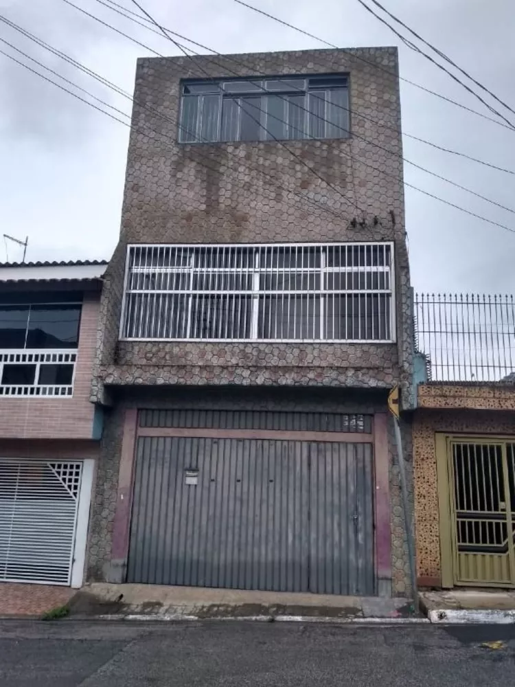 Prédio Inteiro à venda com 8 quartos, 400m² - Foto 1