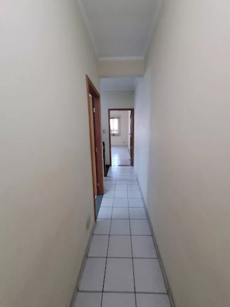 Prédio Inteiro à venda com 3 quartos, 300m² - Foto 4