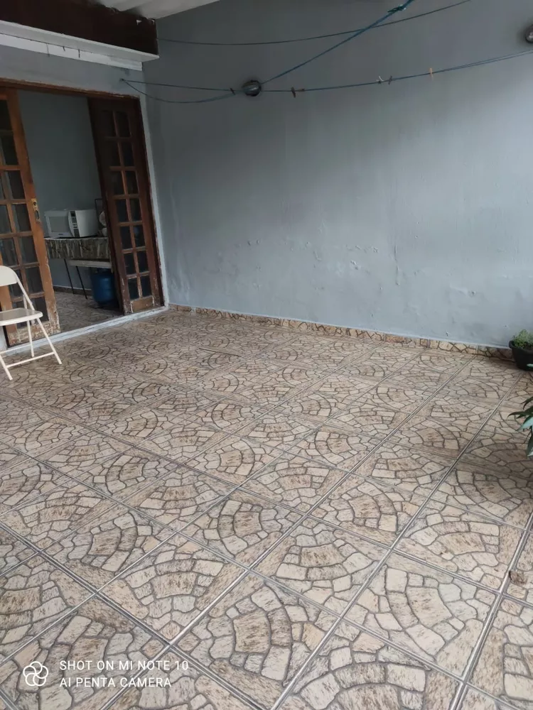 Casa à venda com 2 quartos, 140m² - Foto 4