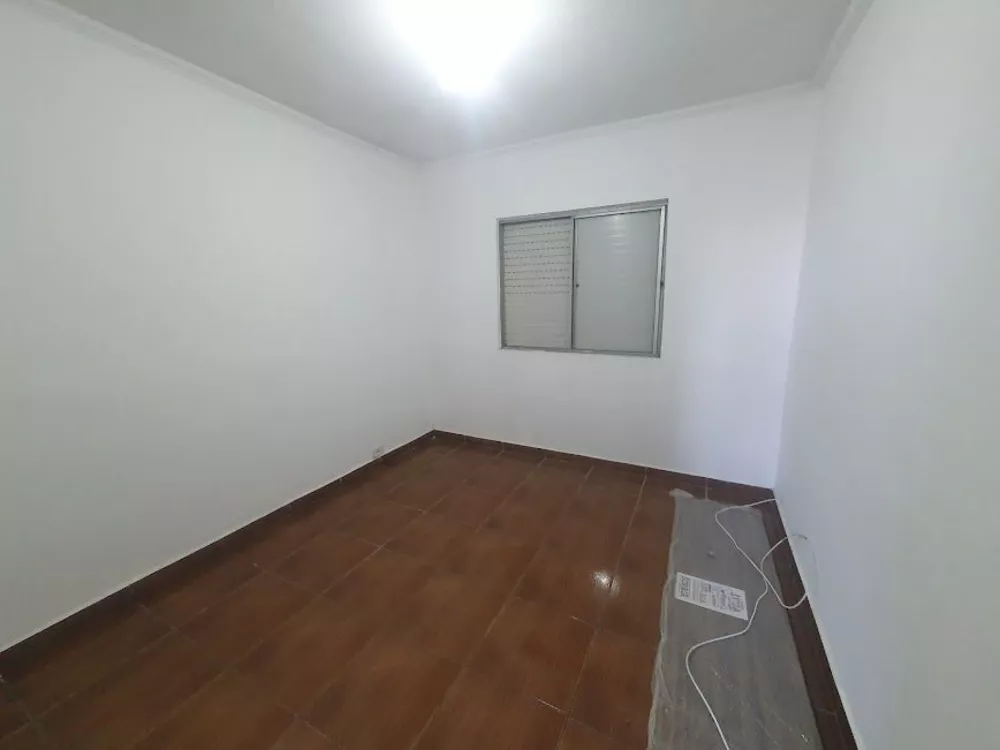 Apartamento à venda com 2 quartos, 45m² - Foto 4