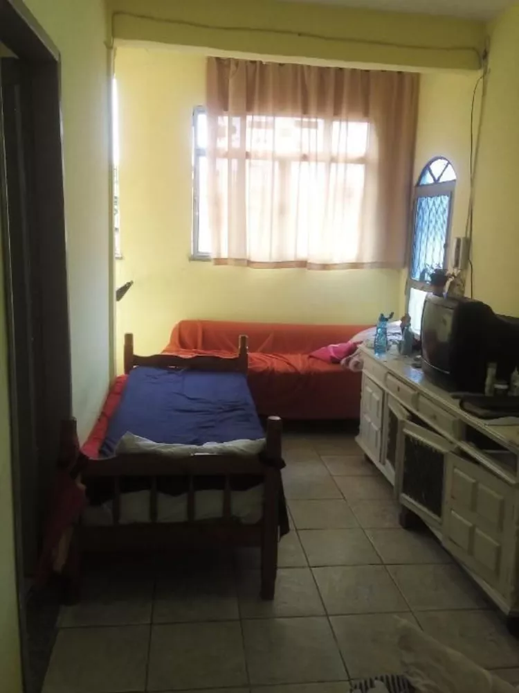 Sobrado à venda com 4 quartos, 120m² - Foto 2