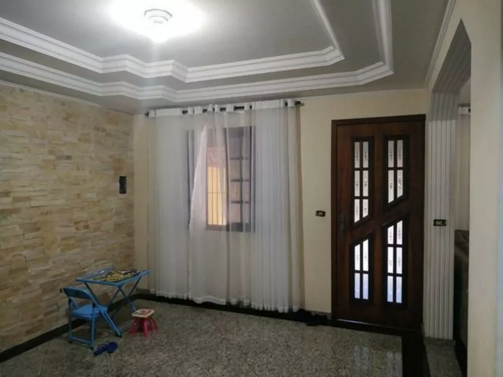 Sobrado à venda com 4 quartos, 242m² - Foto 8