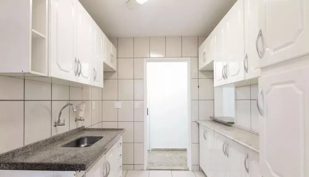 Apartamento à venda com 3 quartos, 65m² - Foto 3