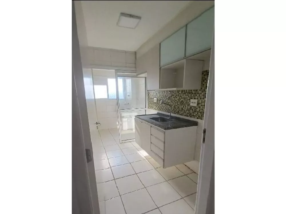 Apartamento à venda com 2 quartos, 63m² - Foto 8