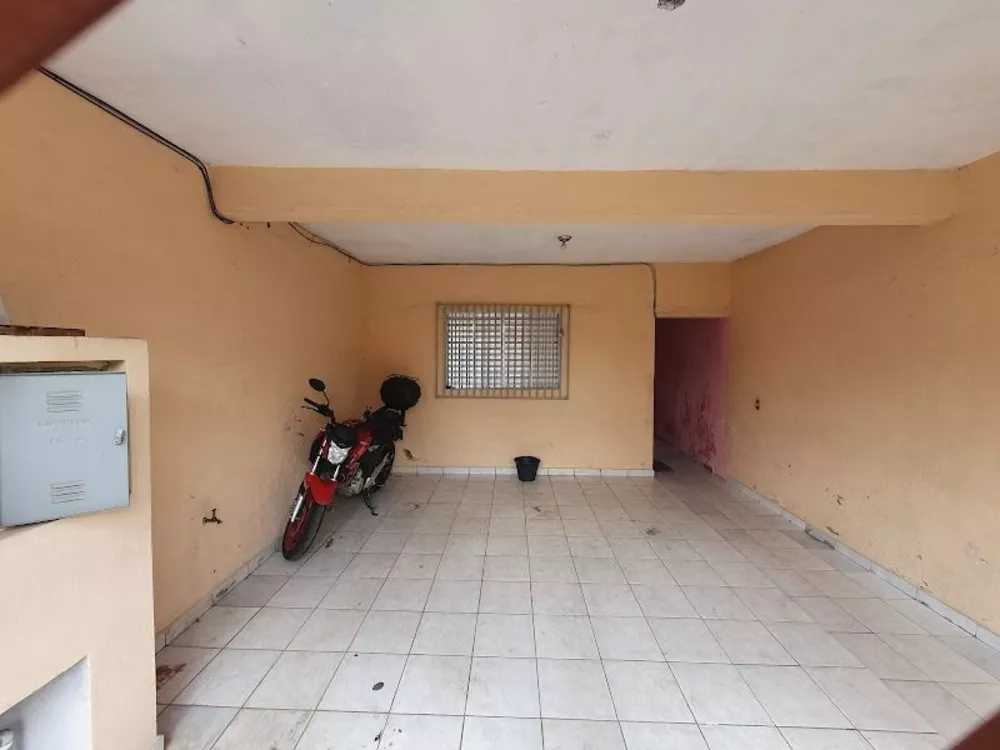 Casa à venda com 3 quartos, 150m² - Foto 3