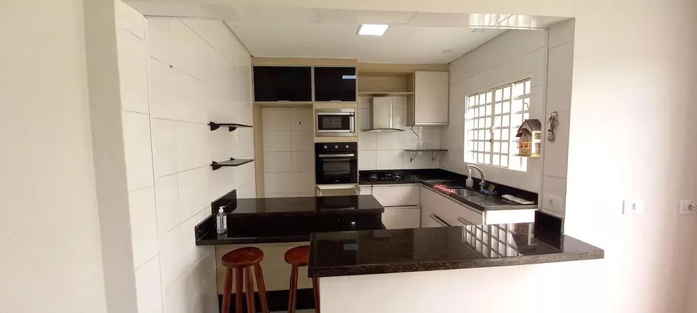 Casa de Condomínio à venda com 3 quartos, 124m² - Foto 3