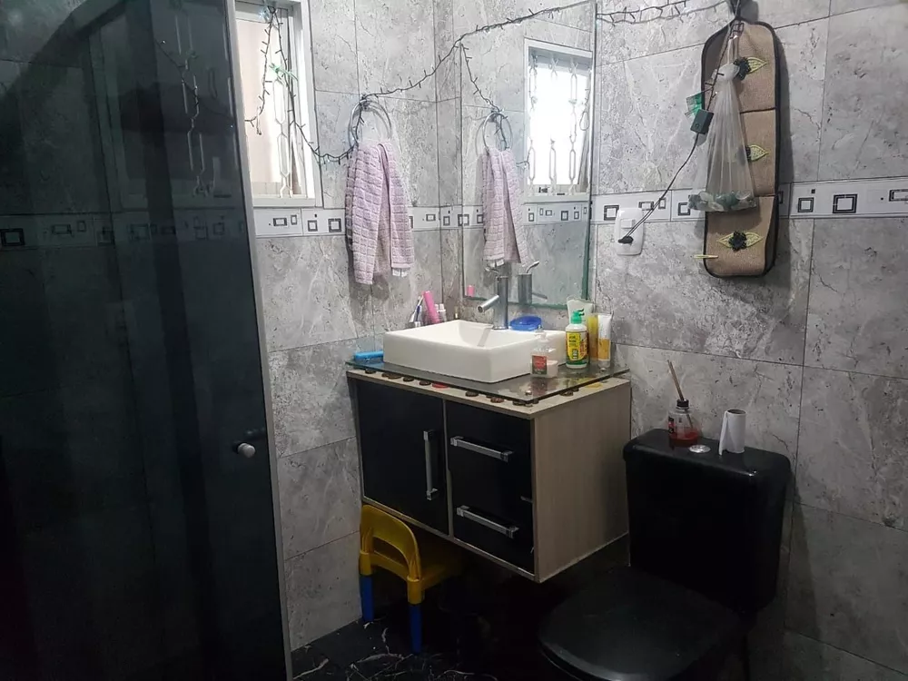 Casa à venda com 2 quartos, 60m² - Foto 10