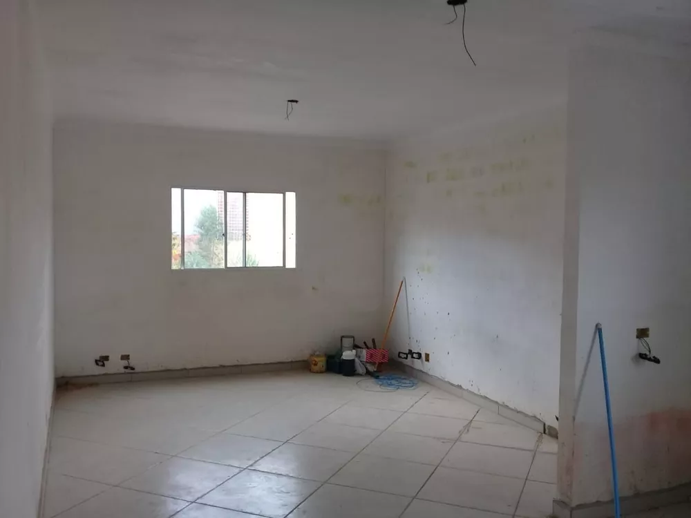 Apartamento à venda com 2 quartos, 56m² - Foto 3