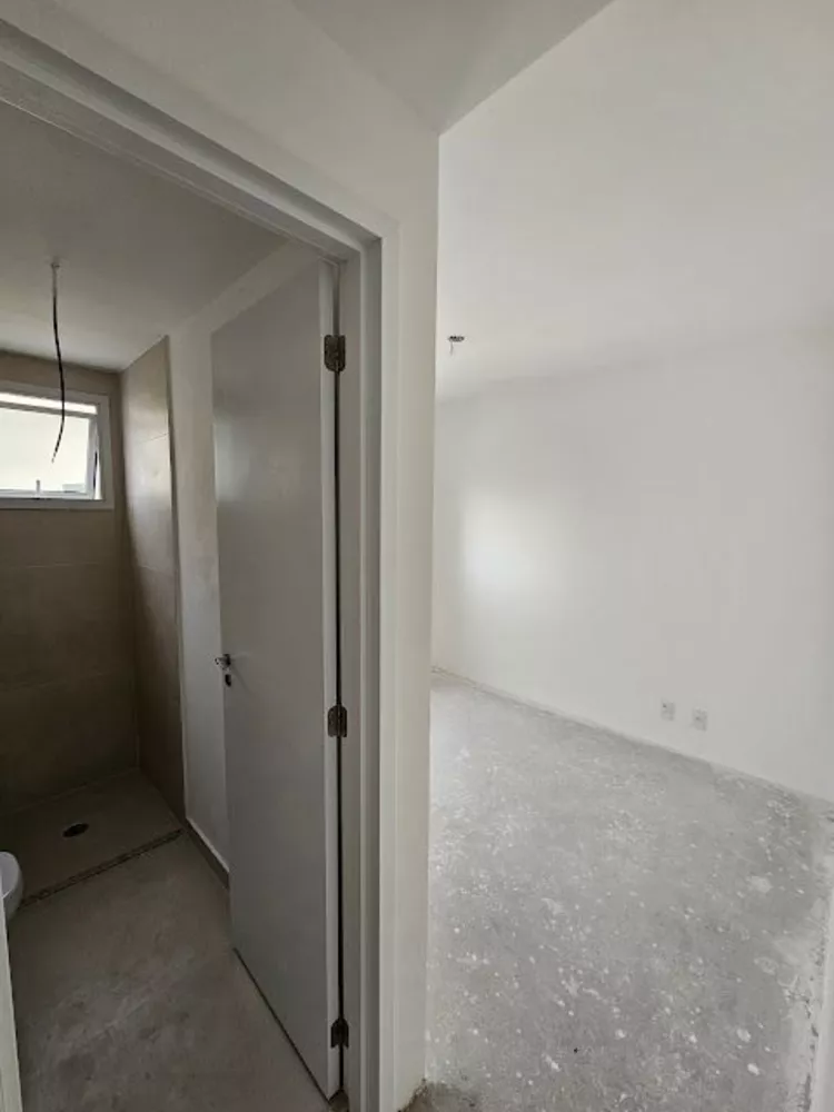 Apartamento à venda com 3 quartos, 73m² - Foto 4