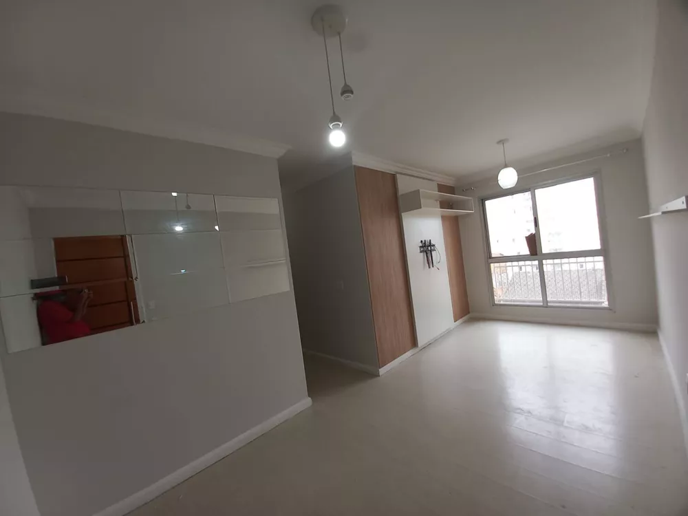 Apartamento à venda com 2 quartos, 55m² - Foto 11