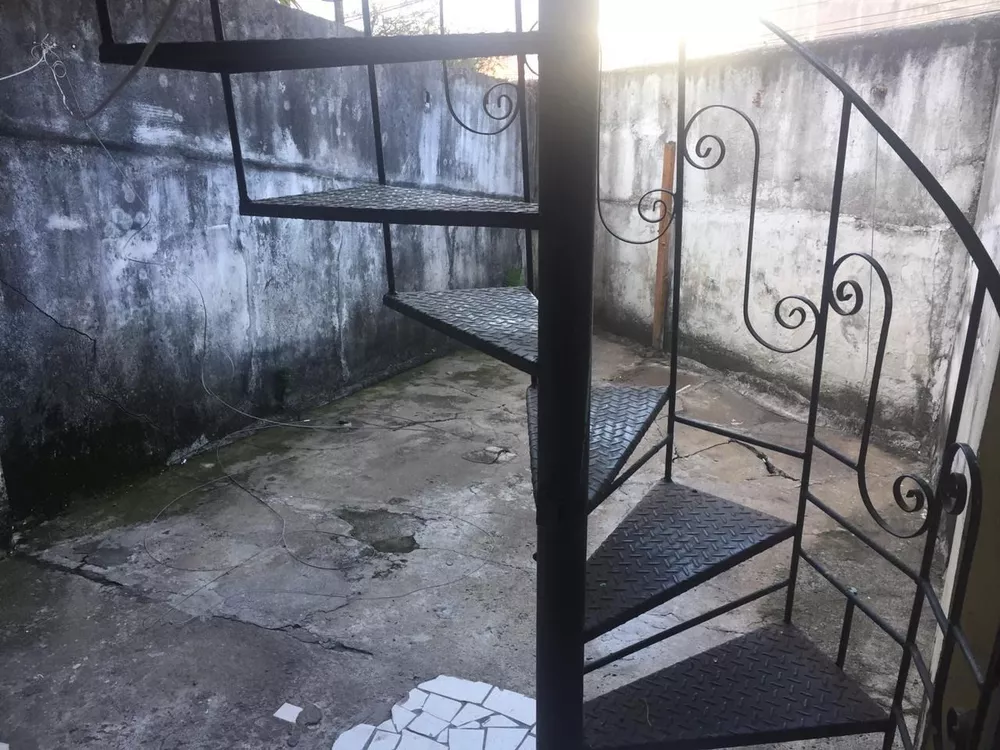 Sobrado à venda com 3 quartos, 145m² - Foto 3