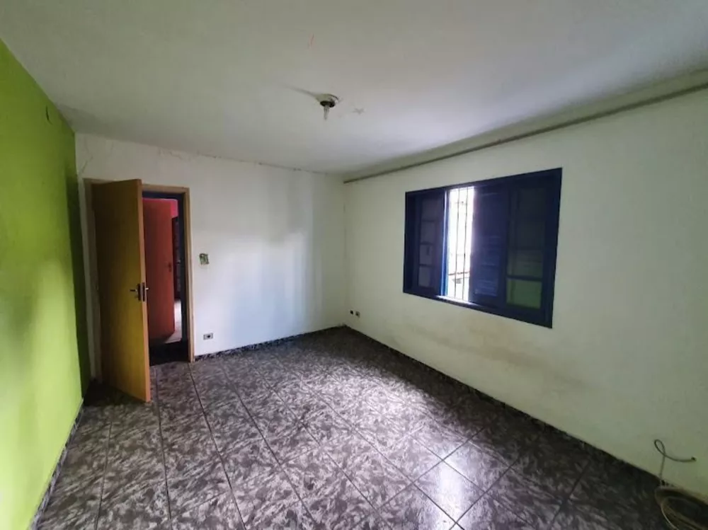 Casa à venda com 3 quartos, 135m² - Foto 2