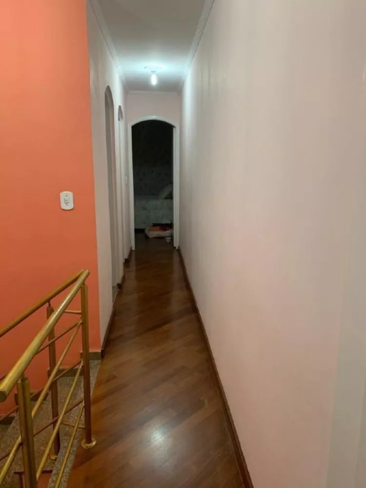 Sobrado à venda com 3 quartos, 200m² - Foto 4