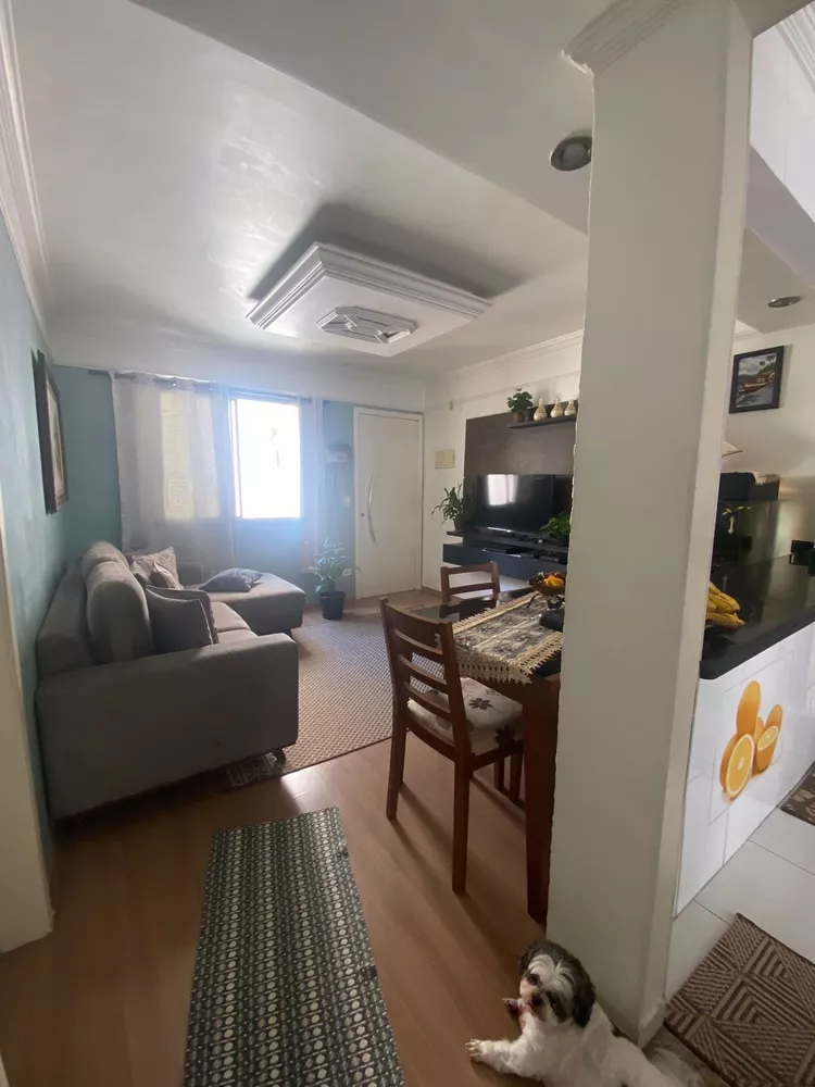 Apartamento à venda com 2 quartos, 60m² - Foto 3