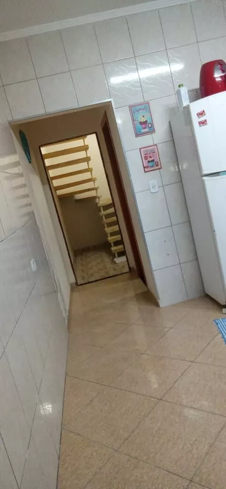 Sobrado à venda com 4 quartos, 138m² - Foto 2