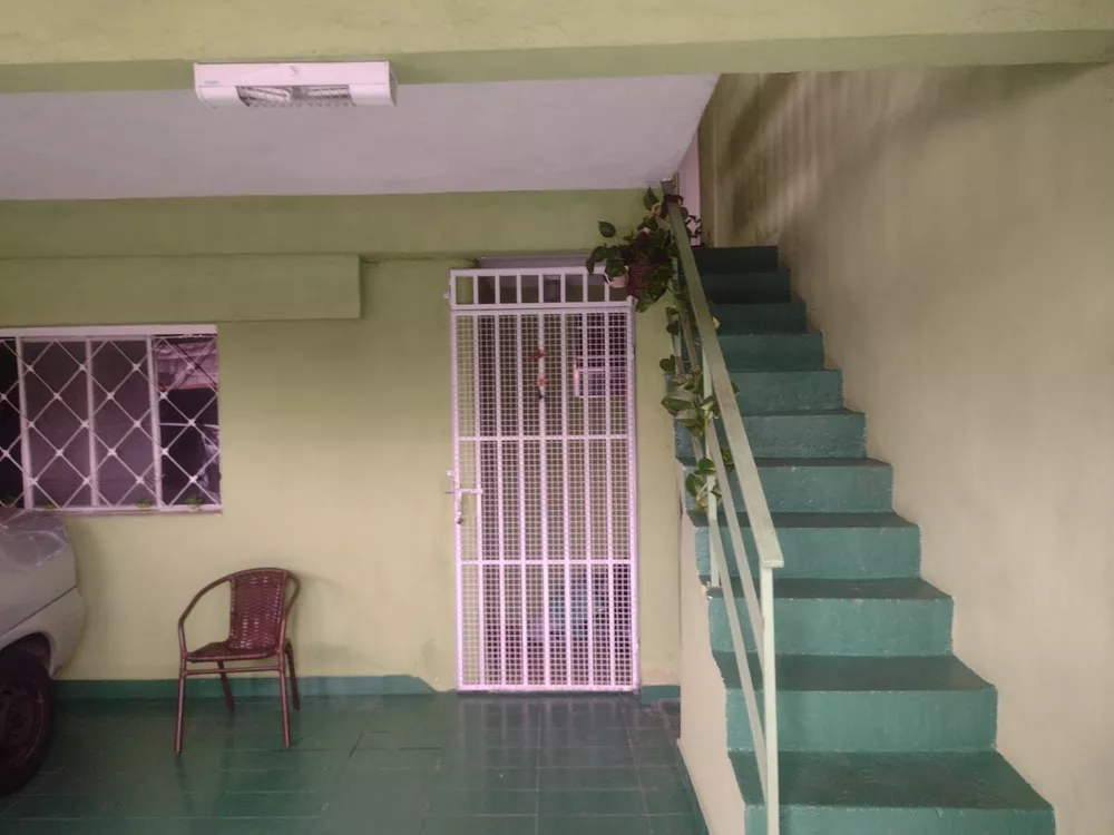 Sobrado à venda com 3 quartos, 196m² - Foto 3